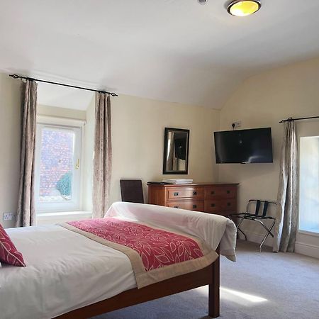 The Crown Hotel Corwen Eksteriør billede