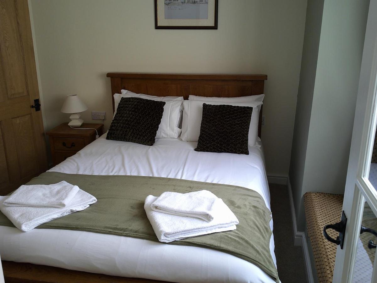 The Crown Hotel Corwen Eksteriør billede